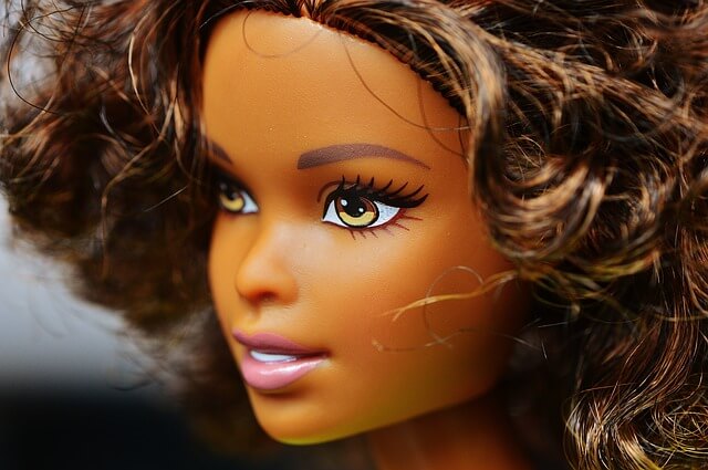 barbie-1426039_640